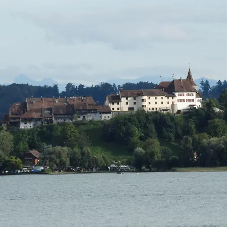 Jean-jacques Rousseau 3*