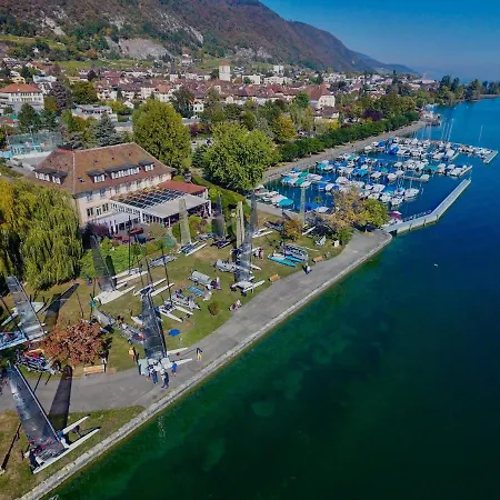 Hotell Jean-jacques Rousseau 3*