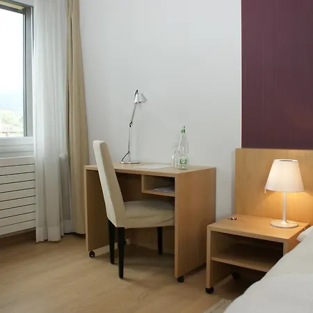 Jean-jacques Rousseau 3*