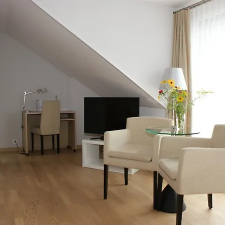 Jean-jacques Rousseau 3*