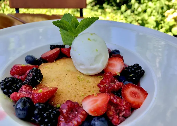 Jean-jacques Rousseau 酒店 3*