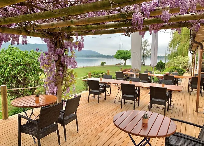 Jean-jacques Rousseau 酒店