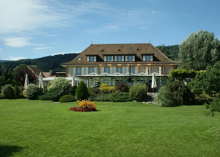 Jean-jacques Rousseau 酒店 拉纽维尔