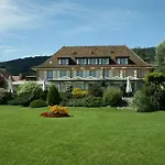 Jean-jacques Rousseau 酒店 拉纽维尔